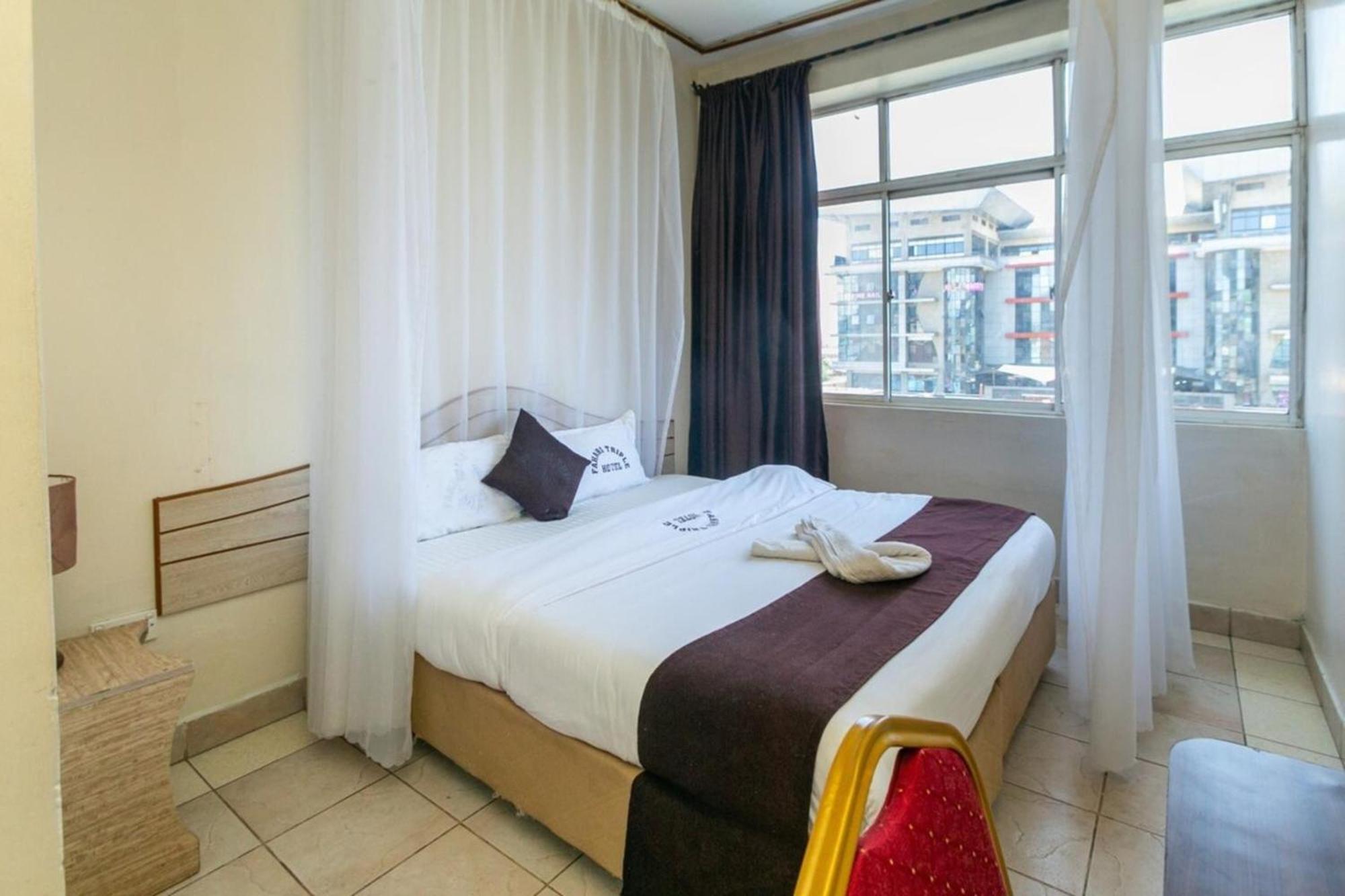 Fahari Bliss Hotel 奈洛比 外观 照片